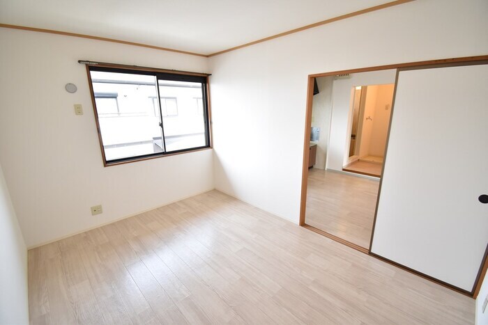 北洋室６帖 レジデンス一本松 C棟