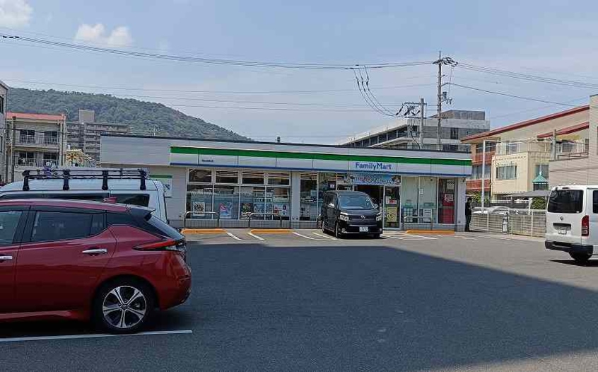 ファミリーマート(コンビニ)まで60m アルファタワー桜町
