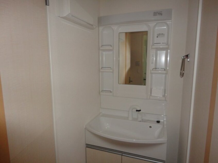 洗髪洗面化粧台 プティスール空港通り