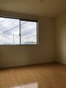  シャーメゾン西山崎 A棟