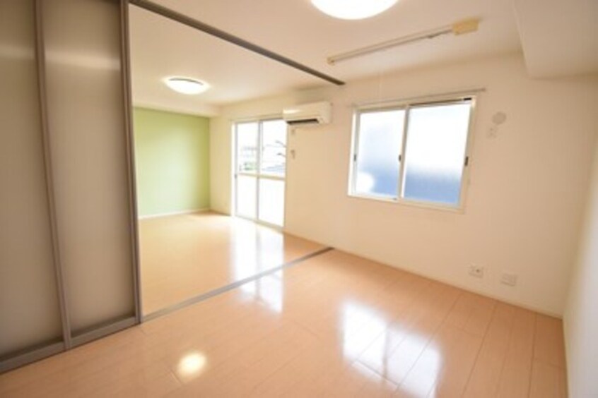 南洋室６帖～ＬＤＫ１２帖 アウローラ