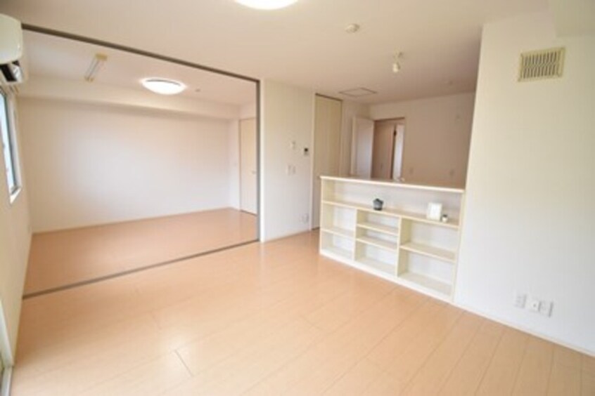 ＬＤＫ１２帖～南洋室６帖 アウローラ