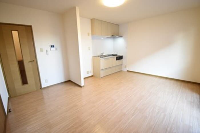 LDK10帖 アドミレー樹太 C棟