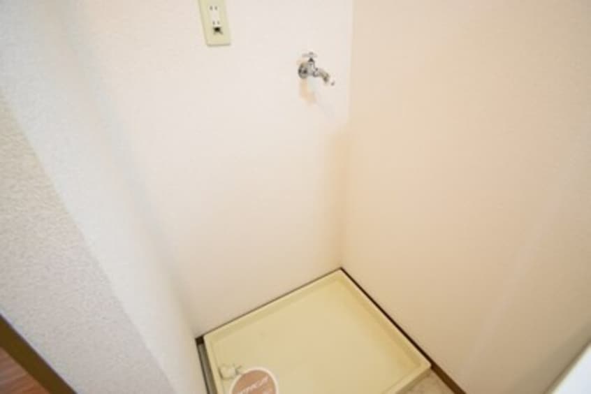 室内洗濯機置き場 アドミレー樹太 C棟