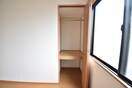 クローゼット（洋室） アネシスハイツ Ⅰ号館