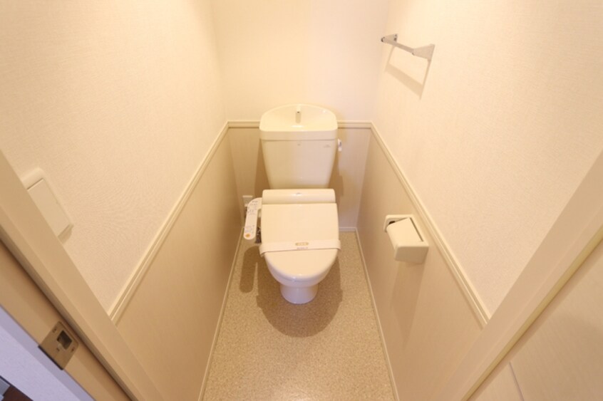 温水洗浄暖房便座 クオーレ・アロッジオ 勅使