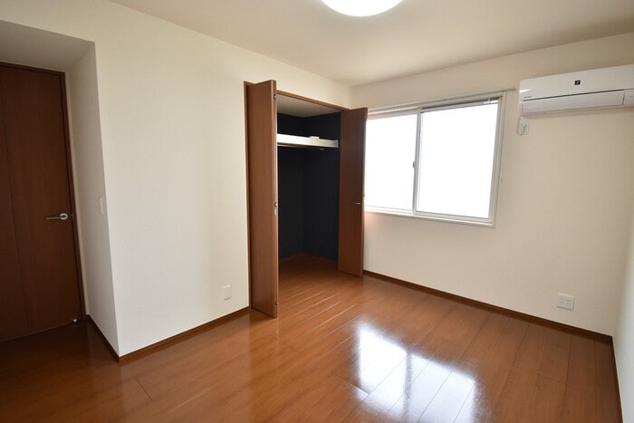 洋室６．６帖 クレール A棟