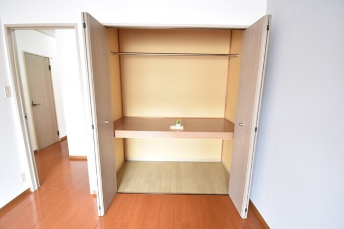 クローゼット（北洋室） グリーンガーデンＦ F棟