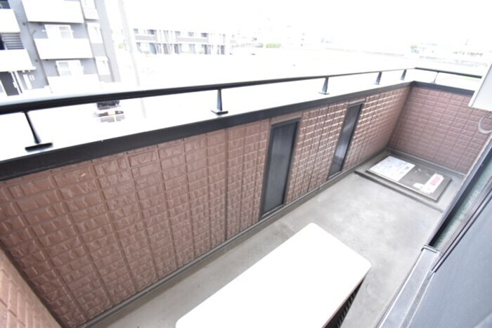 バルコニー グレイスフルＹ A棟
