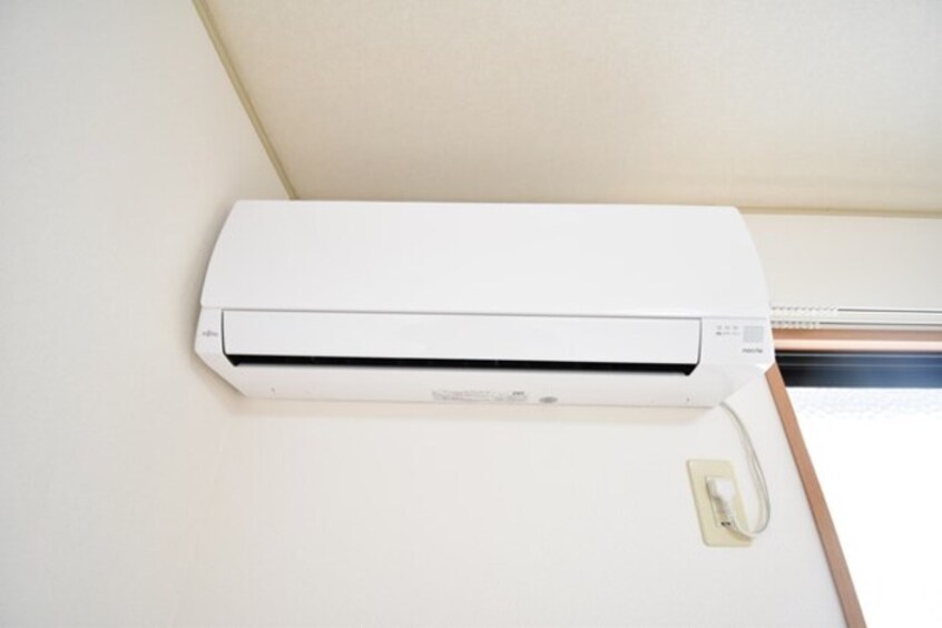 サービス品エアコン（北西洋室） グレイスフルＹ A棟