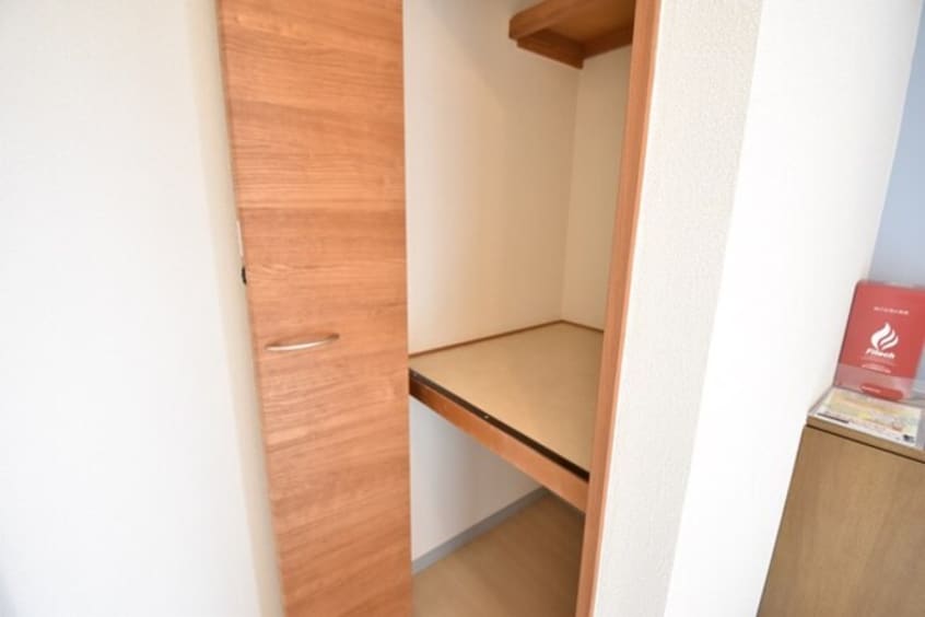 物入（廊下） サンタウン寺井 B棟