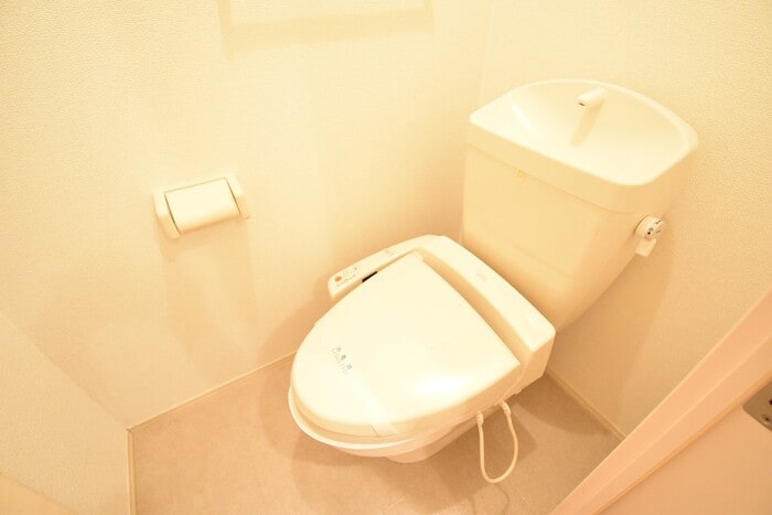 温水洗浄暖房便座 サンフラワー今里