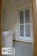  ファミール宮内