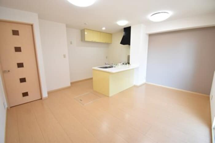 ＬＤＫ１２帖 セジュール六条 A棟