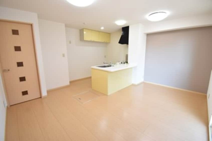 ＬＤＫ１２帖 セジュール六条 A棟