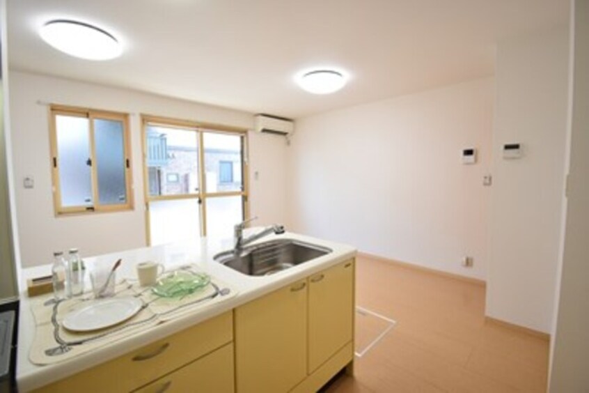 ＬＤＫ１２帖 セジュール六条 A棟