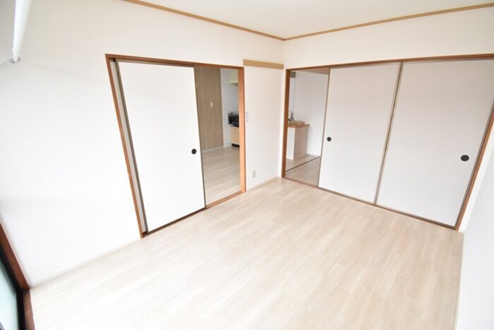 南洋室６帖 ハイツアベニール A棟