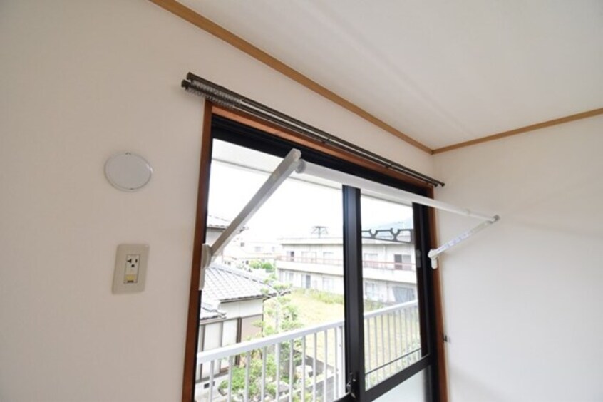 室内物干し ハイツアベニール A棟