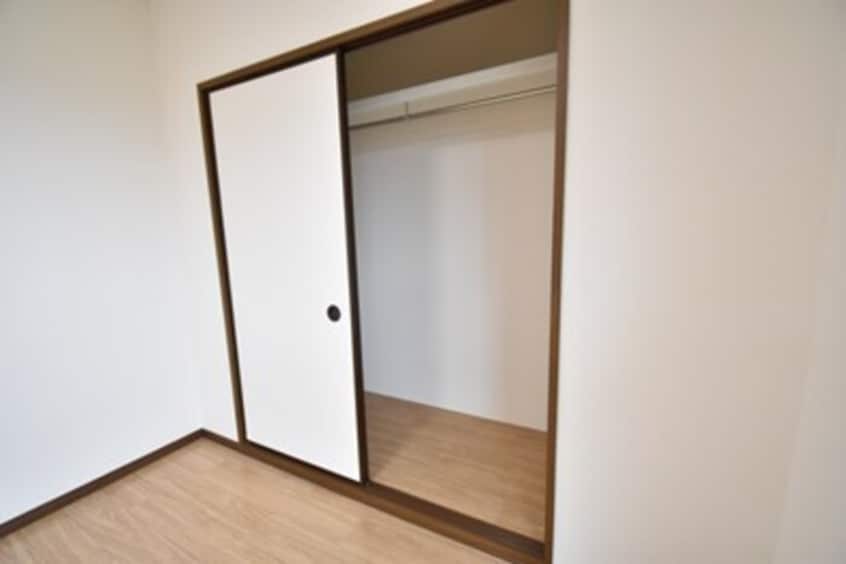 ＬＤＫクローゼット ハピネス三条