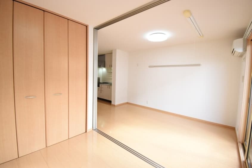 洋室３帖～ＬＤＫ９．５帖 フォンターナ伏石 B棟