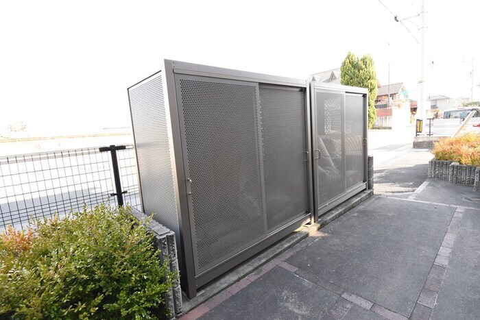 ゴミストッカー フォンターナ伏石 B棟