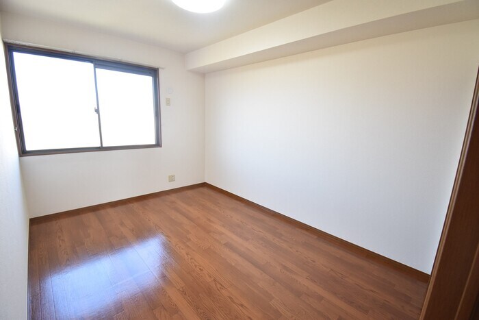 洋室6帖 フローラルアベニュー藤田