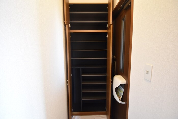 収納 フローラルアベニュー藤田