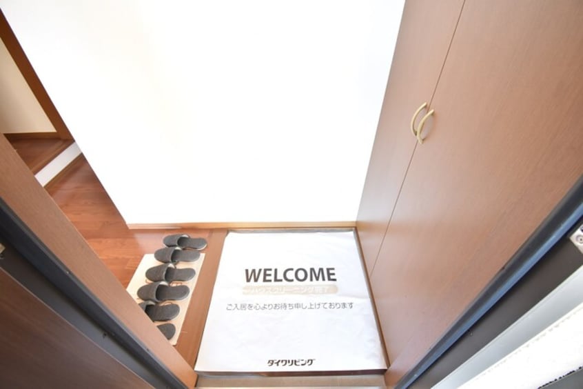 玄関 フローラルアベニュー藤田