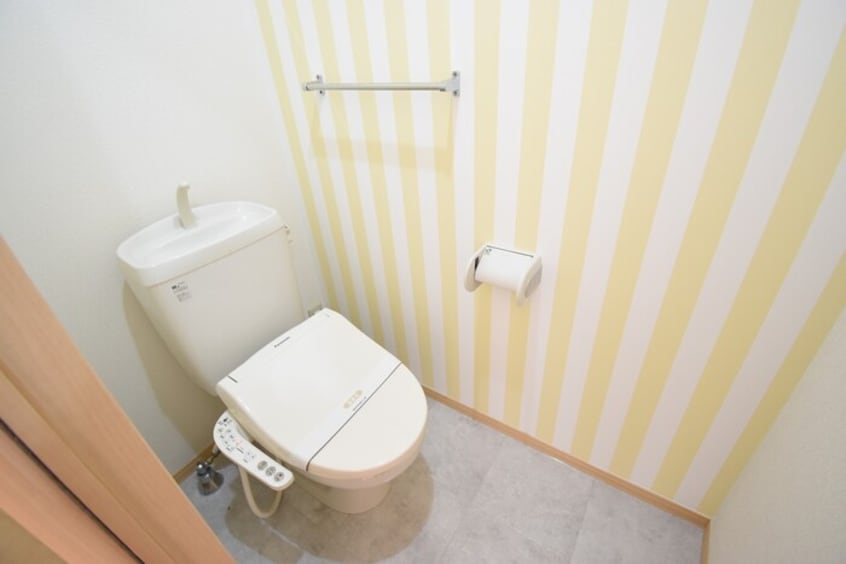 温水洗浄暖房便座 ブルー フォーレ D棟