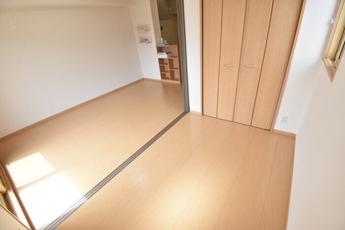 洋室３帖～ＬＤＫ１０．５帖 ベルタ松縄