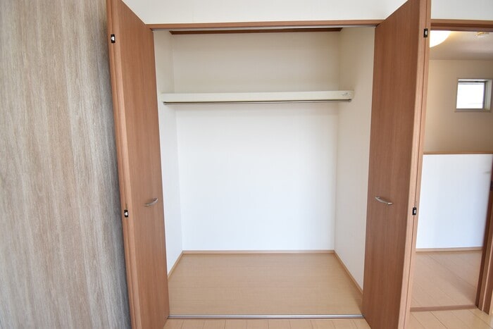 クローゼット ペアシティ屋島 B棟