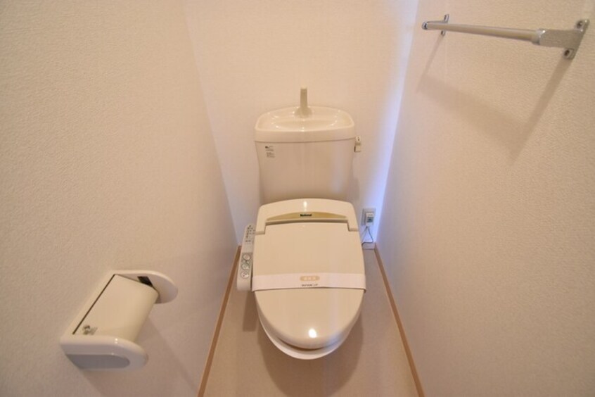 温水洗浄暖房便座 メゾンシャルム木太 B棟