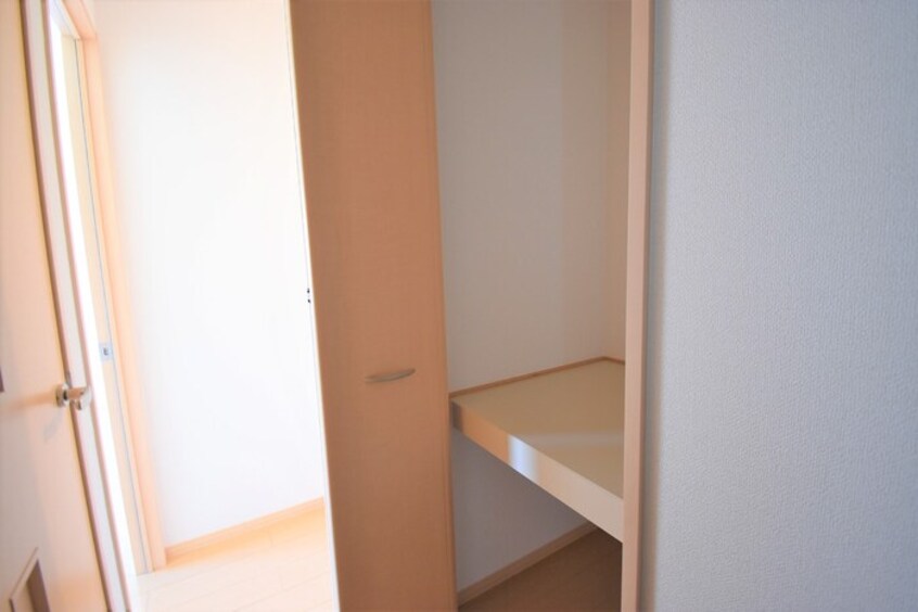 物入 メゾンシャルム木太 B棟