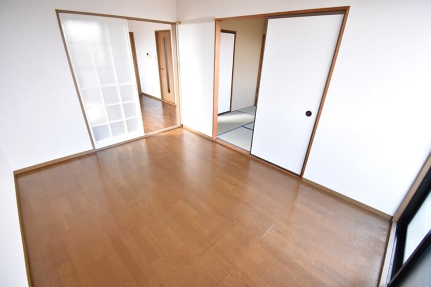 東洋室６帖 メゾンド・ソレイユ