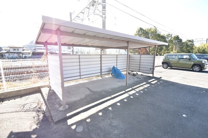 駐輪場 メゾンド・ソレイユ