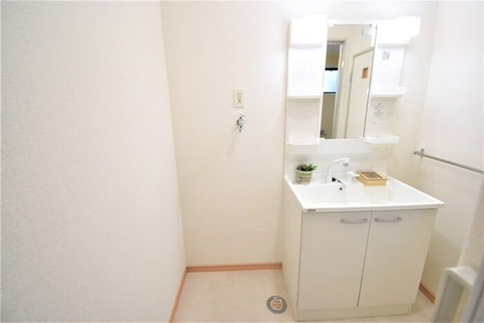 洗面室 メゾン・ド・アムール A棟