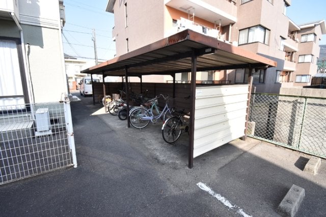 駐輪場 メゾン・ド・アムール A棟