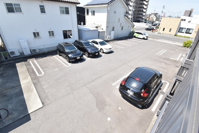 駐車場 ユーラナス木太