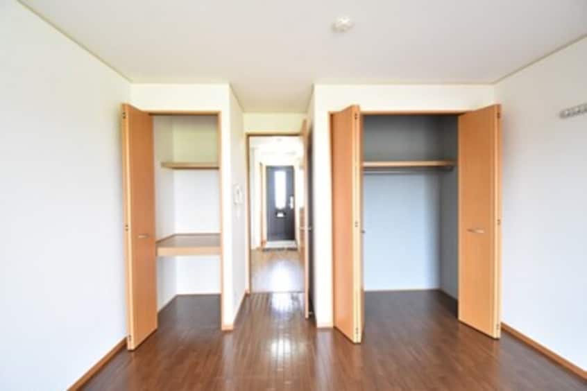 物入・クローゼット（洋室） ラ フォルツァ