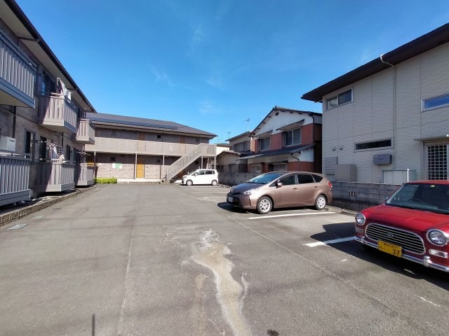  リビングタウン伏石 A棟