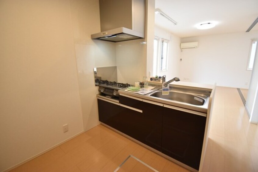 キッチン ルチルクォーツ