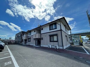 グレイス前田 南棟