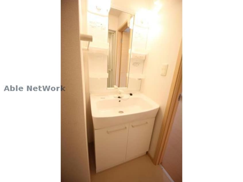  サニープレイスＡ・Ｂ