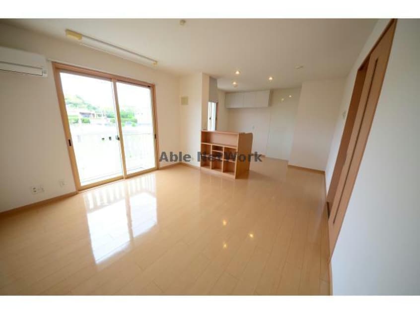  ディアコート弐番館Ａ・Ｂ・Ｃ