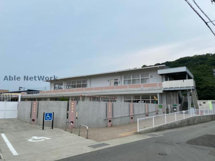 認定こども園岩脇こどもセンター(幼稚園/保育園)まで1565m ルミエール古庄Ⅲ
