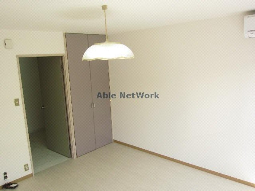 洋室 ヴィラ北浜