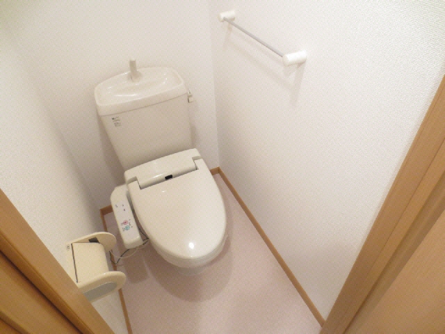 トイレ シャン・ド・フルールＡ・Ｂ