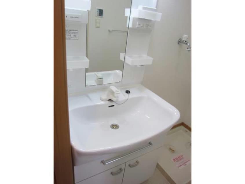  ハッピネスハウスA・B