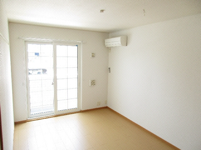 洋室 プロヴァンス　Ａ・Ｂ