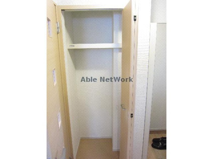 玄関横収納スペース グリーンビレッジ